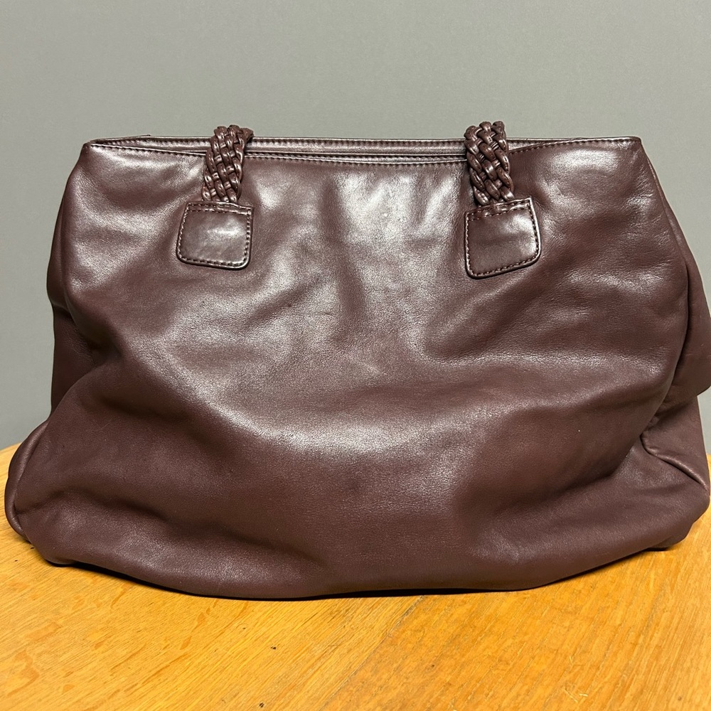 Derek Alexander Beautiful Brown Leather Shoulder Bag
Excellent condition. - Picture 5 of 7
